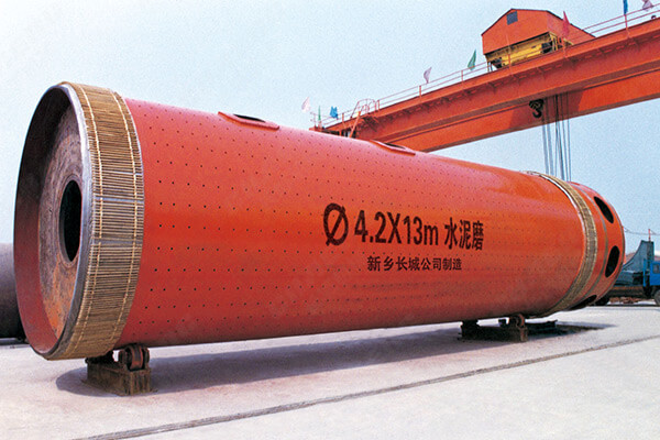 新鄉(xiāng)長城機械4.2*13米水泥球磨機 新鄉(xiāng)長城機械4.2*13米水泥球磨機