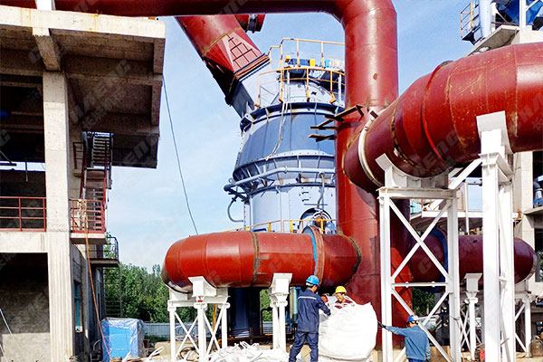 山東年產30萬噸礦粉線項目安裝現場 山東年產30萬噸礦粉線項目安裝現場