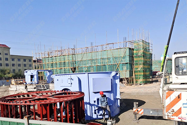 寧夏年產30萬噸礦渣立磨項目安裝現場 寧夏年產30萬噸礦渣立磨項目安裝現場