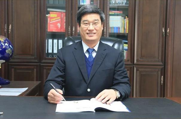 新鄉(xiāng)長(zhǎng)城董事長(zhǎng) 新鄉(xiāng)長(zhǎng)城董事長(zhǎng)